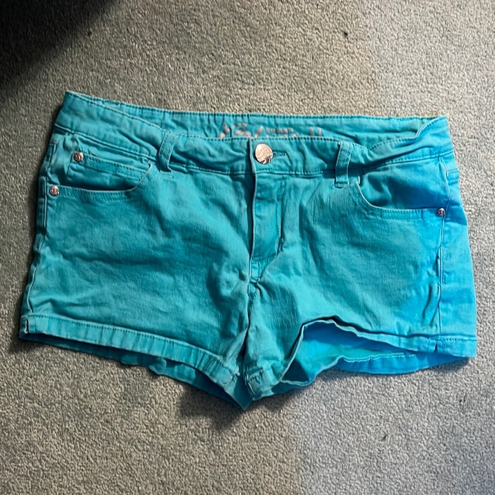Booty shorts!